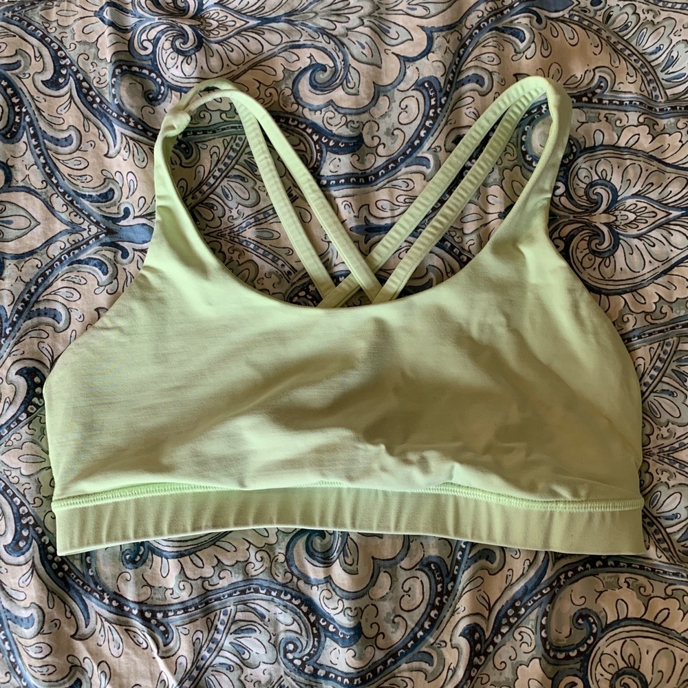 Lululemon medium support sport bra
